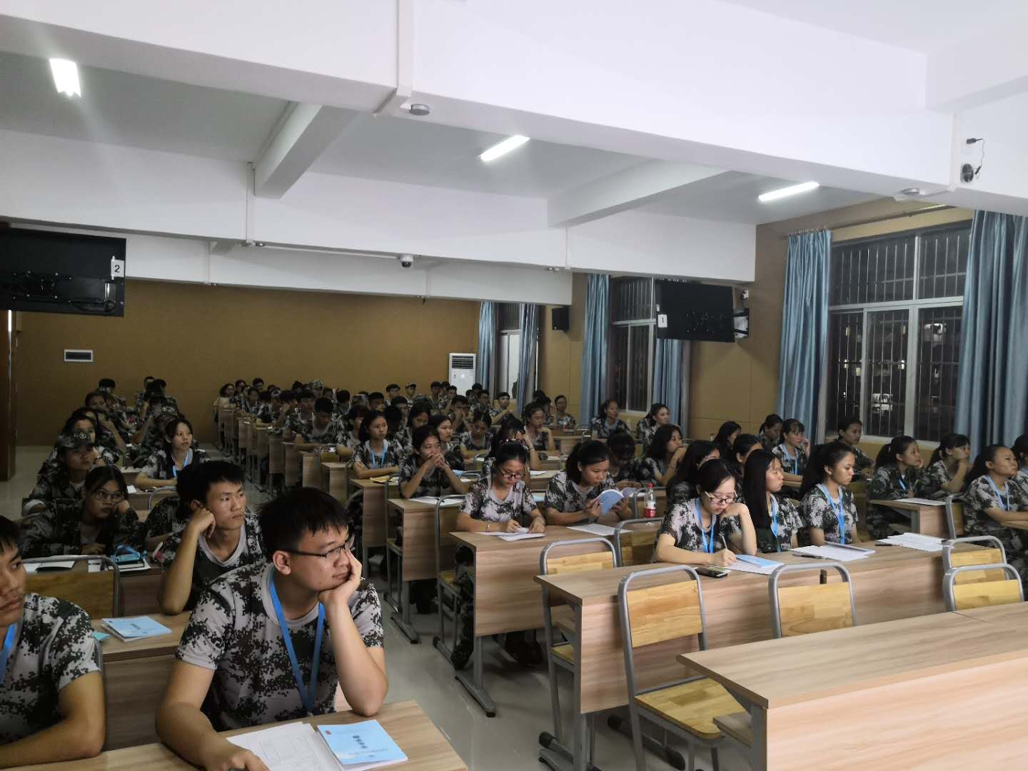 1537868778137025.jpg 微信图片_20180925173631.jpg
